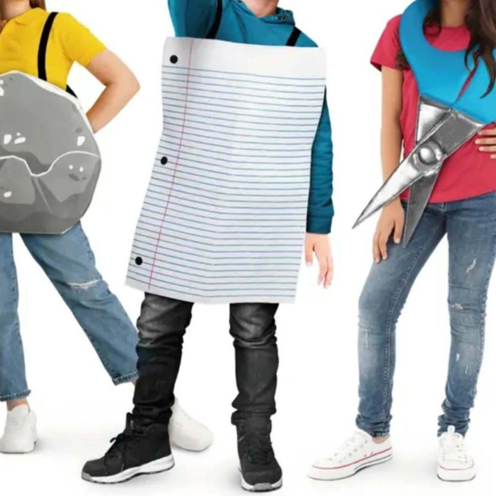 Costumes - Picture 8 of 11